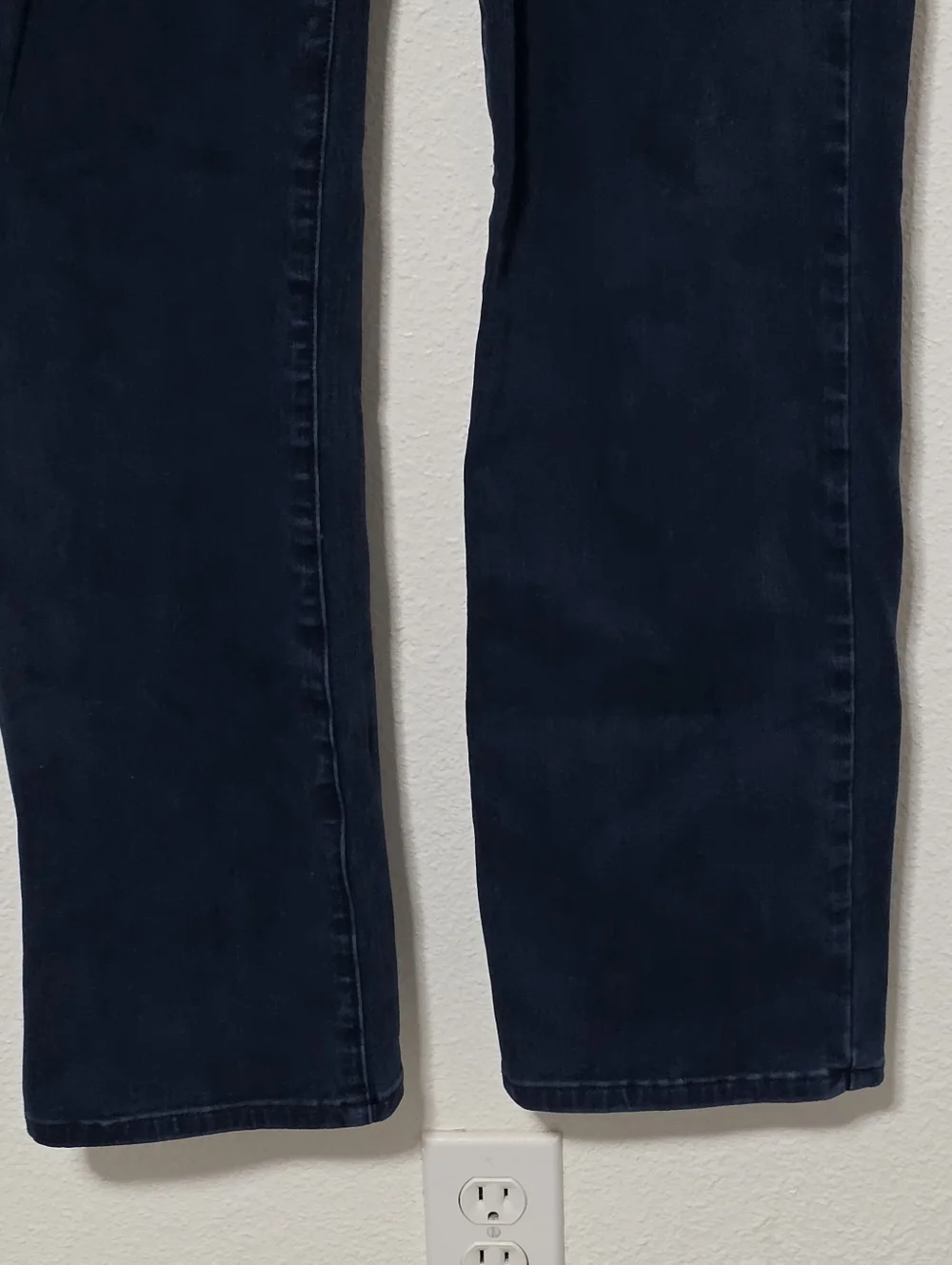 BETABRAND JEANS SIZE Medium